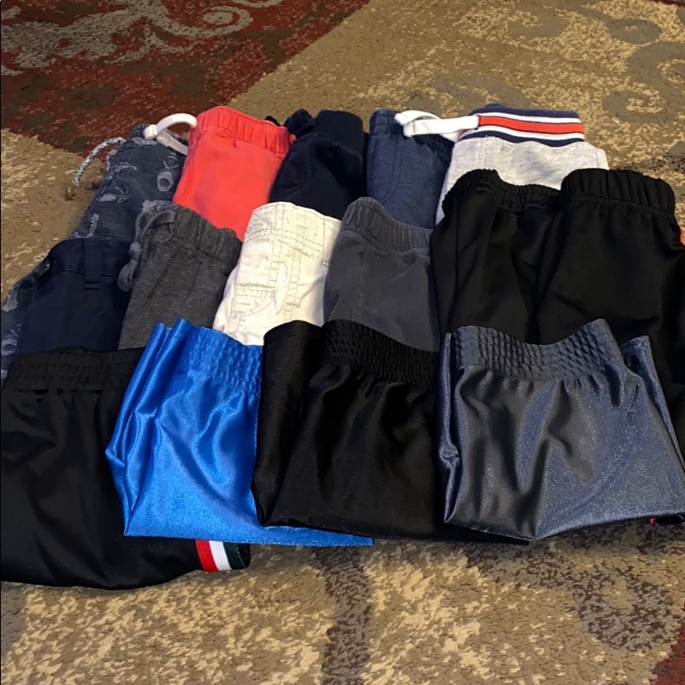Bundle  (15) 4T shorts